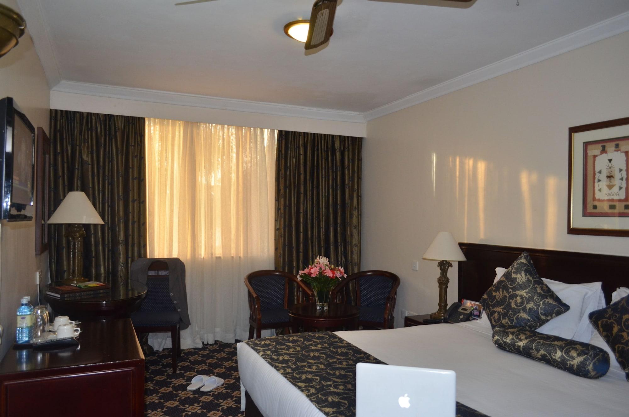 Jacaranda Hotel Nairobi Esterno foto
