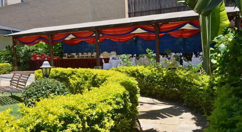 Jacaranda Hotel Nairobi Esterno foto