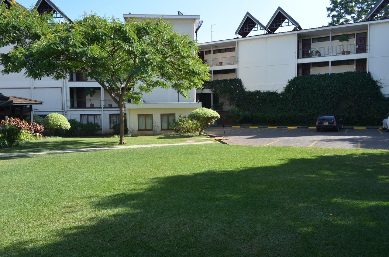 Jacaranda Hotel Nairobi Esterno foto