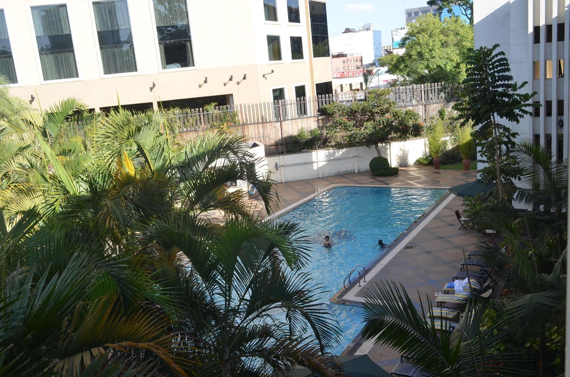 Jacaranda Hotel Nairobi Esterno foto