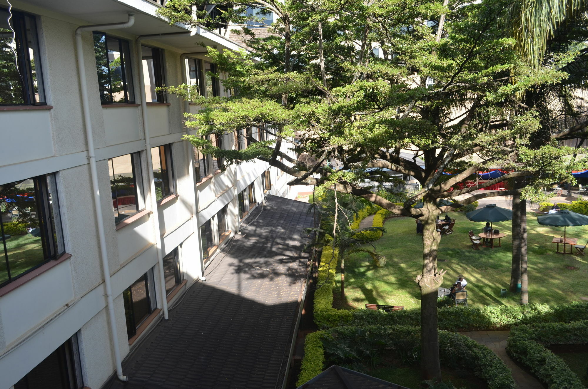 Jacaranda Hotel Nairobi Esterno foto